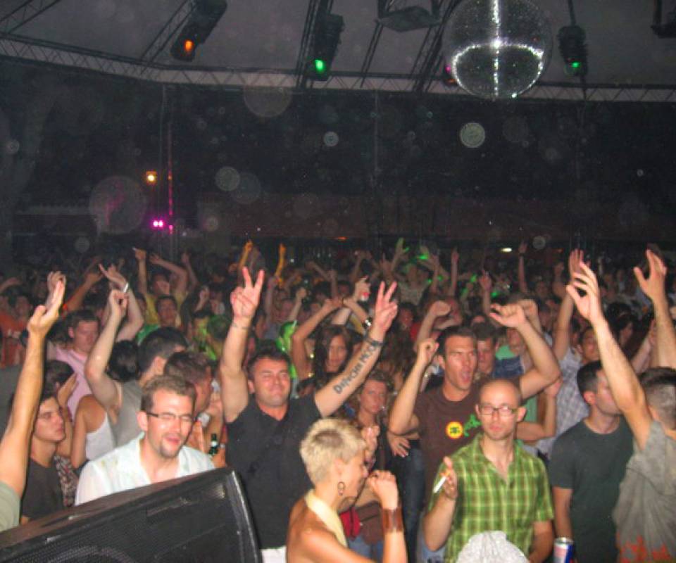 hernan-cattaneo-hacienda