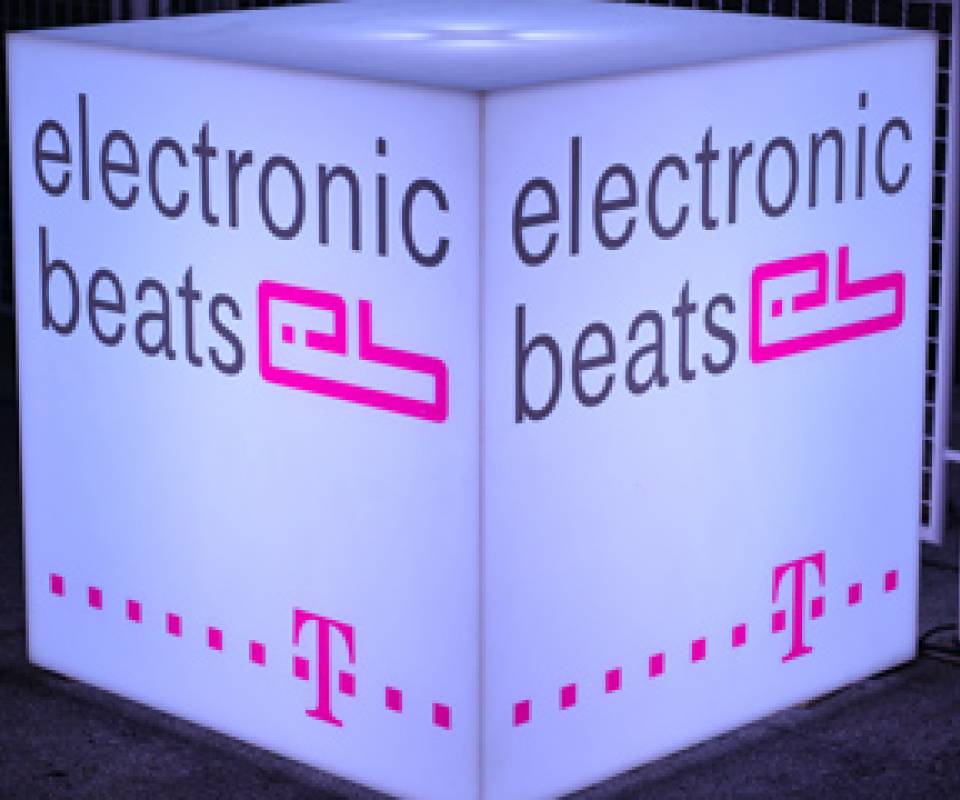 electronic beats