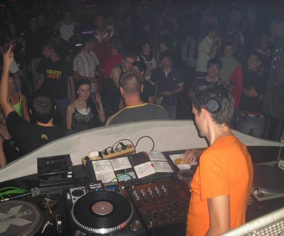 astralis-retrodelica-the-best