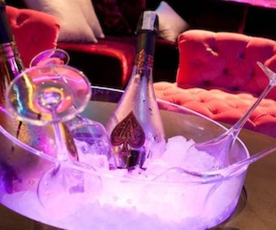 pink champagne