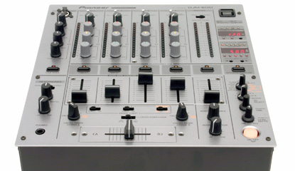 Pioneer djm 600