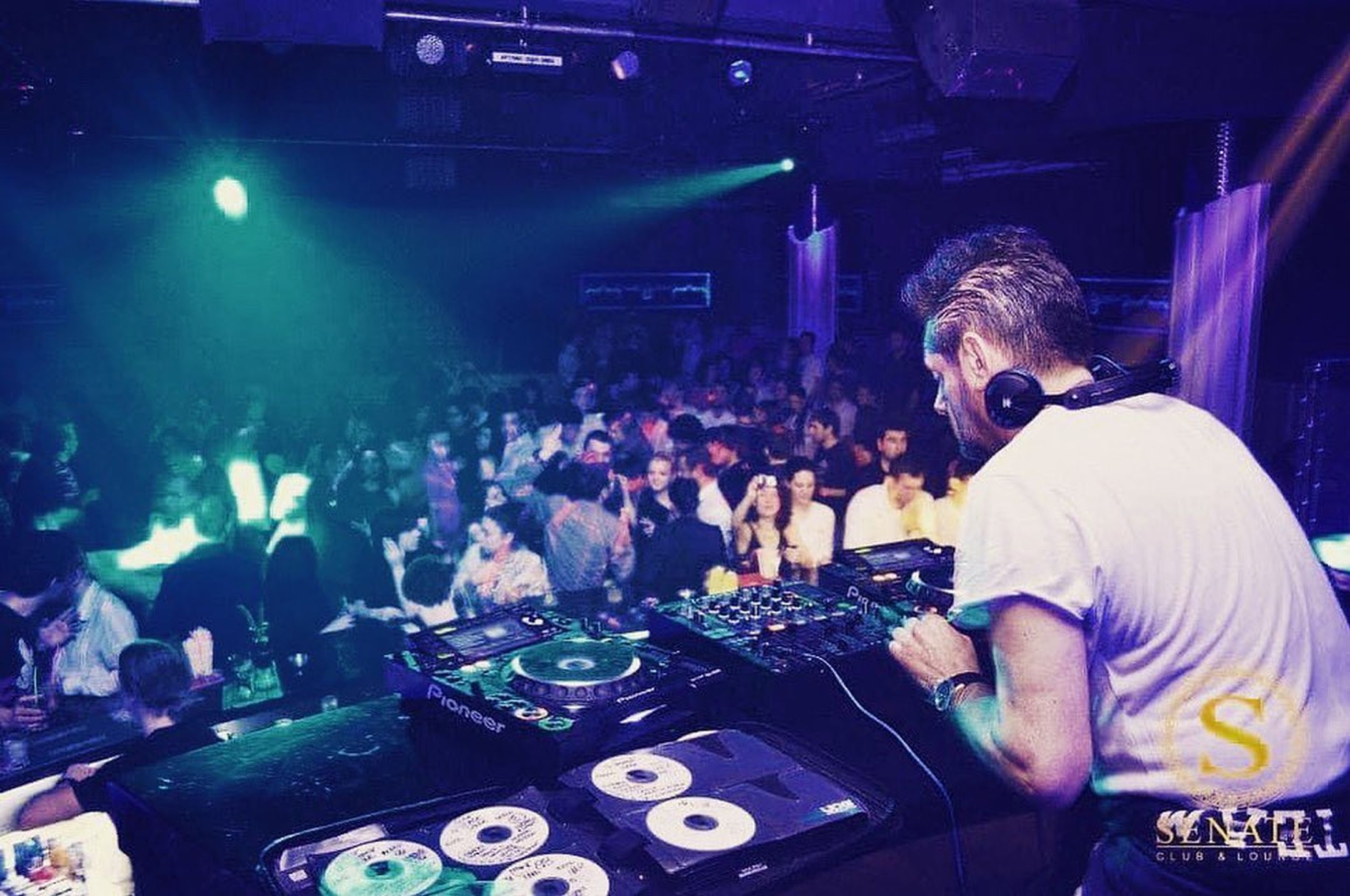 Proljetno buđenje uz ritam Ibize: Alterna donosi ekskluzivni Classic Ibiza Party u riječku ExPort Deltu!