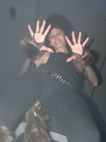 ues-4