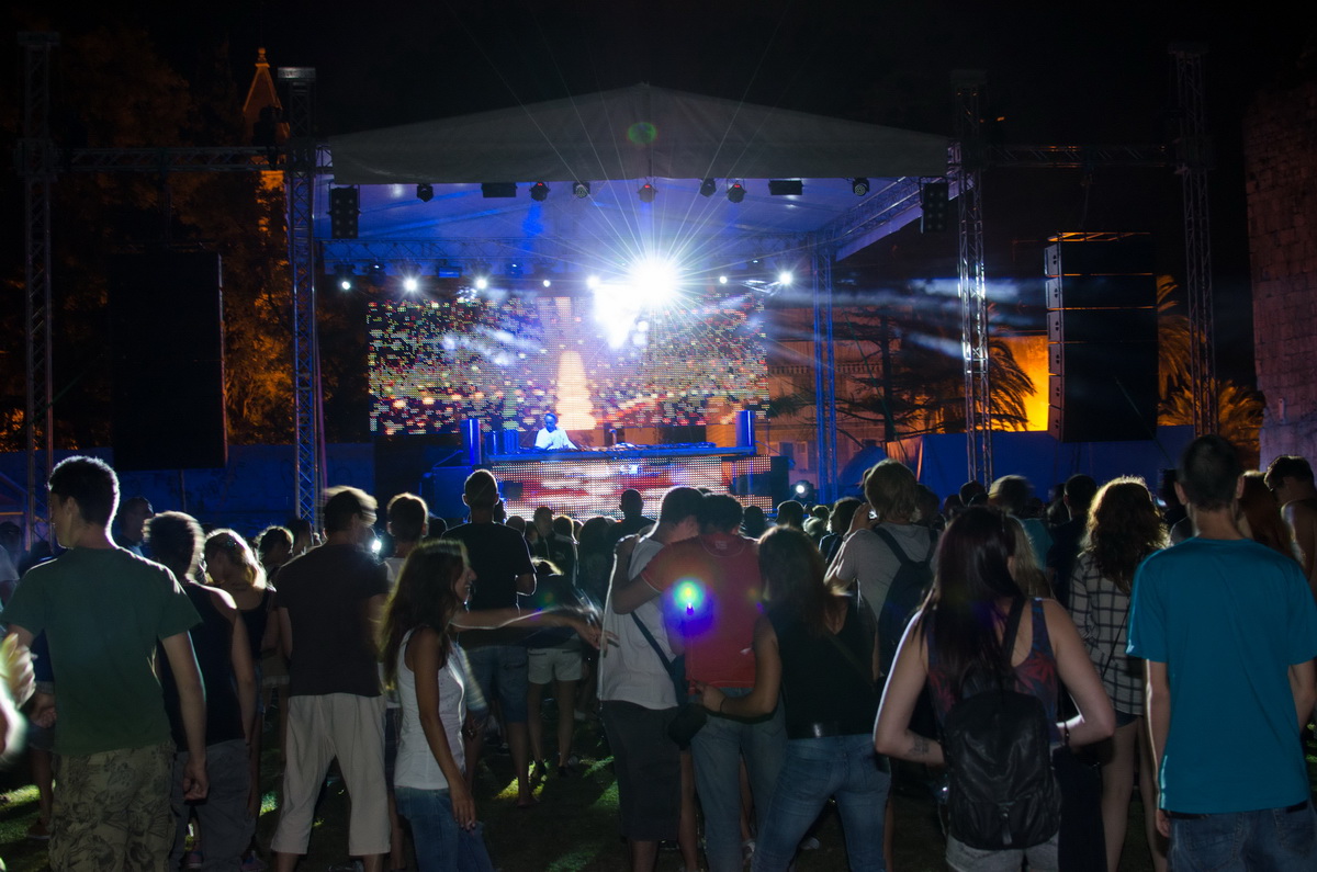 moondance-trogir_21